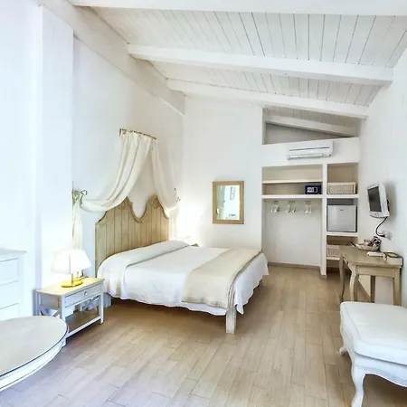 Cento Ulivi B&B 골푸아랑시