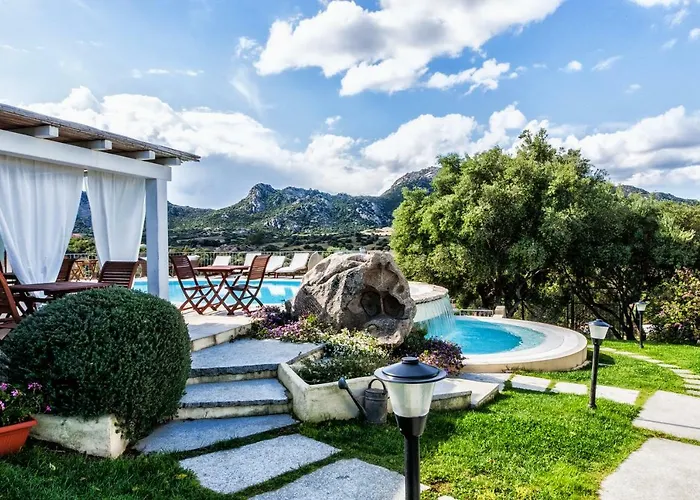 Oda ve Kahvaltı Cento Ulivi 4*