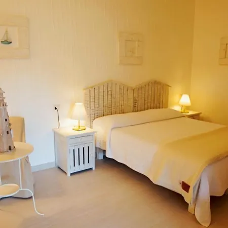Cento Ulivi Bed & Breakfast