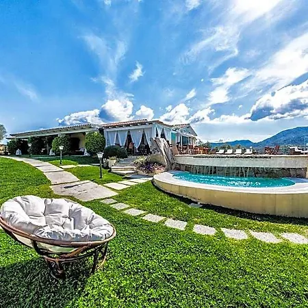 Cento Ulivi 4*