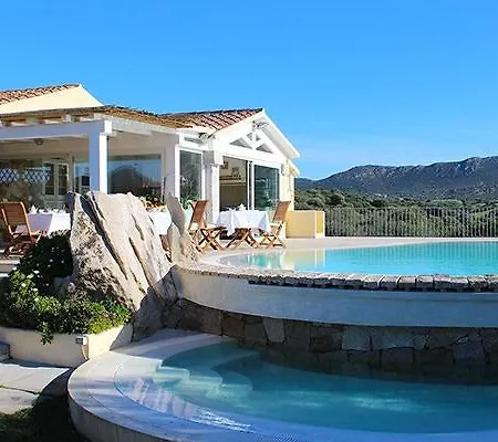 Bed & Breakfast Cento Ulivi 4*