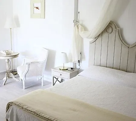 Bed & Breakfast Cento Ulivi 4*