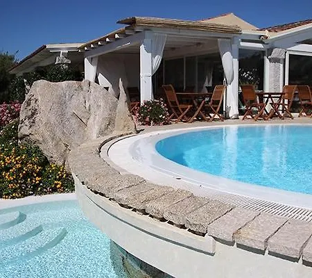 Bed & Breakfast Cento Ulivi 4*